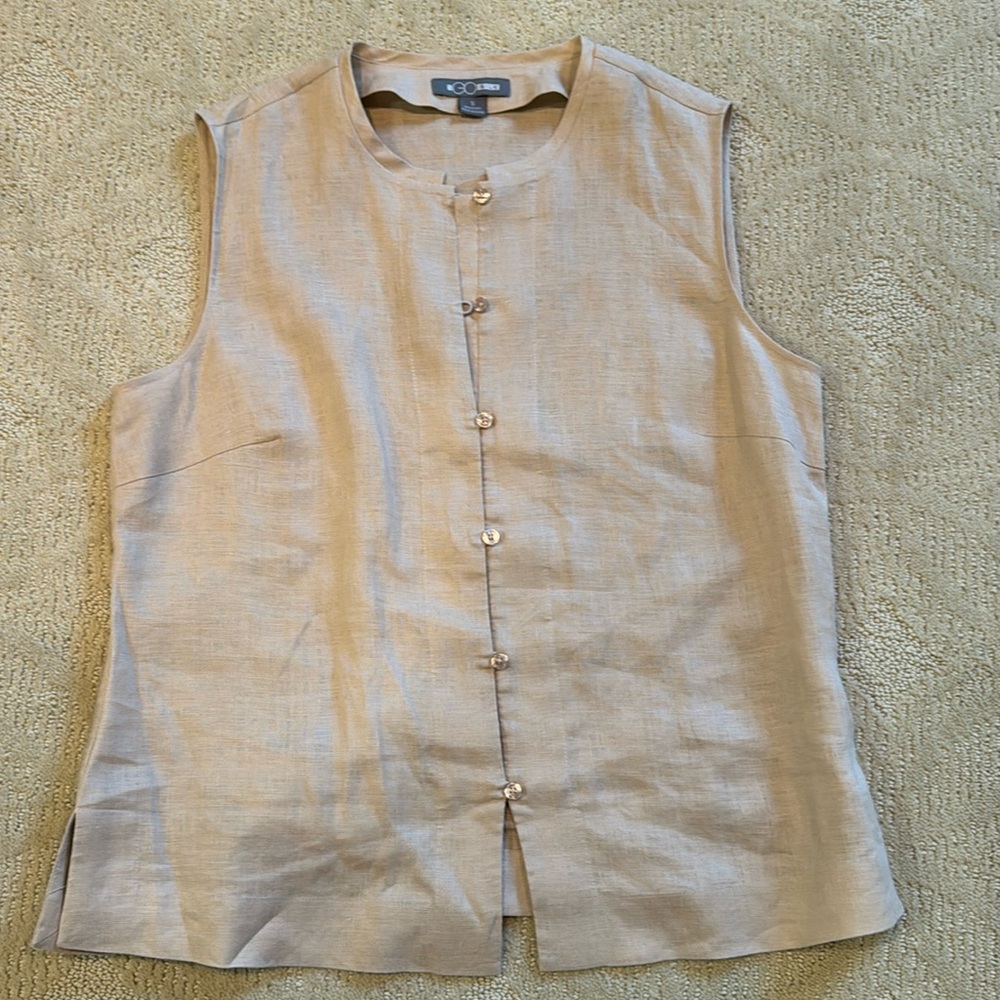 Linen sleeveless top